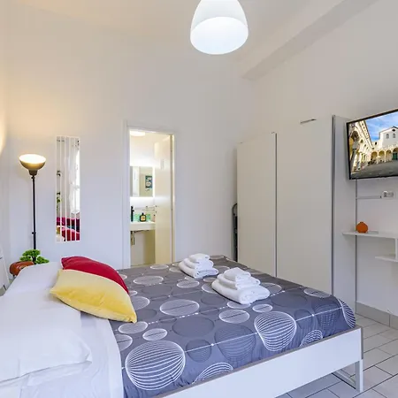 Home4apartment 2, Cathedral Area Salerno